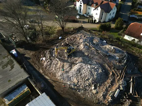 Trümmer des Molkereigebäudes, Luftbild